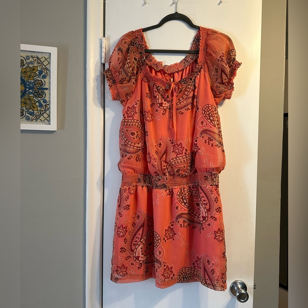 Cute Jonathan Martin Dress size 12